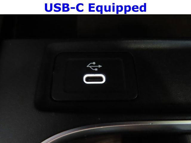 Used 2025 Mercedes-Benz CLA 250 image 10