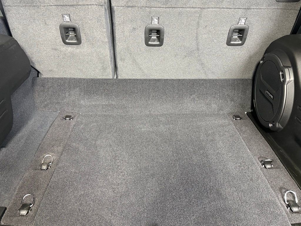 Used 2024 Jeep Wrangler Unlimited Rubicon 4xe image 28