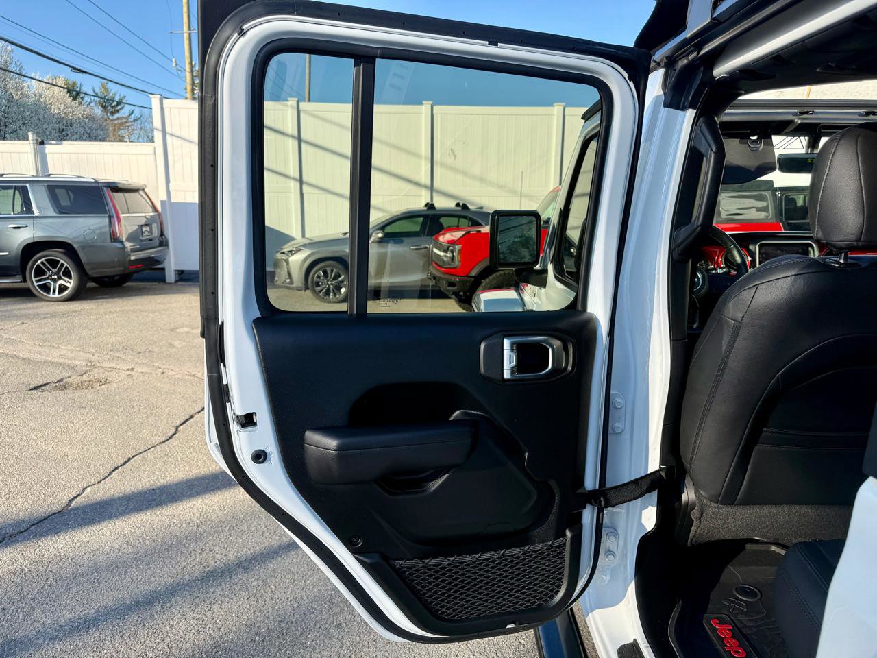 Used 2021 Jeep Gladiator Sport AWD/4WD image 26