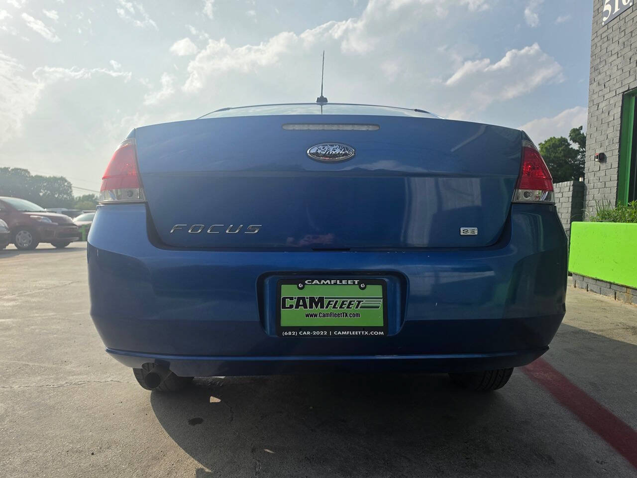 Used 2010 Ford Focus SE FWD image 15
