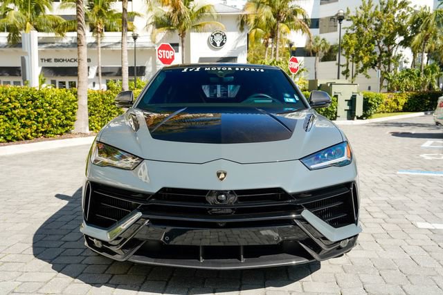 Used 2023 Lamborghini Urus Performante image 4