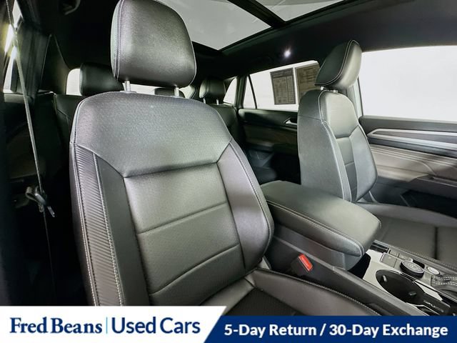Used 2023 Volkswagen Atlas Cross Sport SEL AWD/4WD image 31