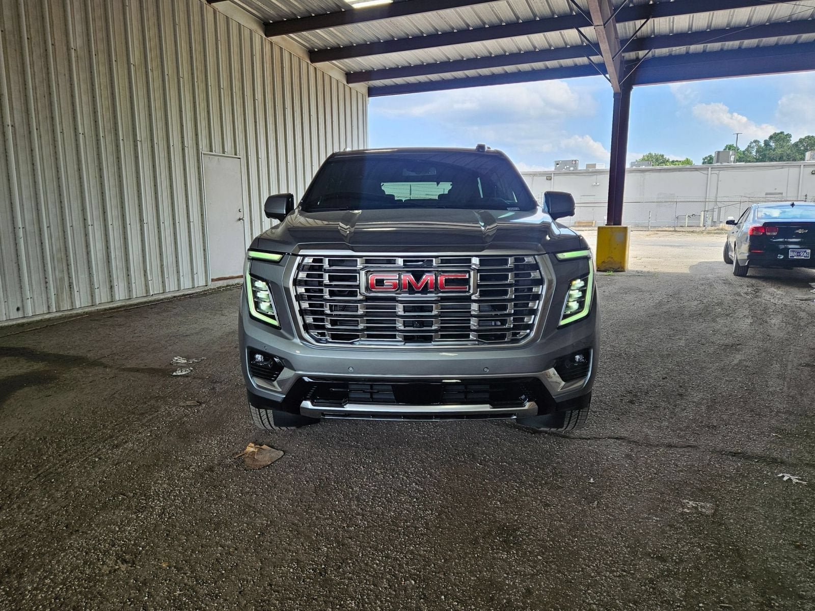 New 2026 GMC Yukon Denali AWD/4WD image 9