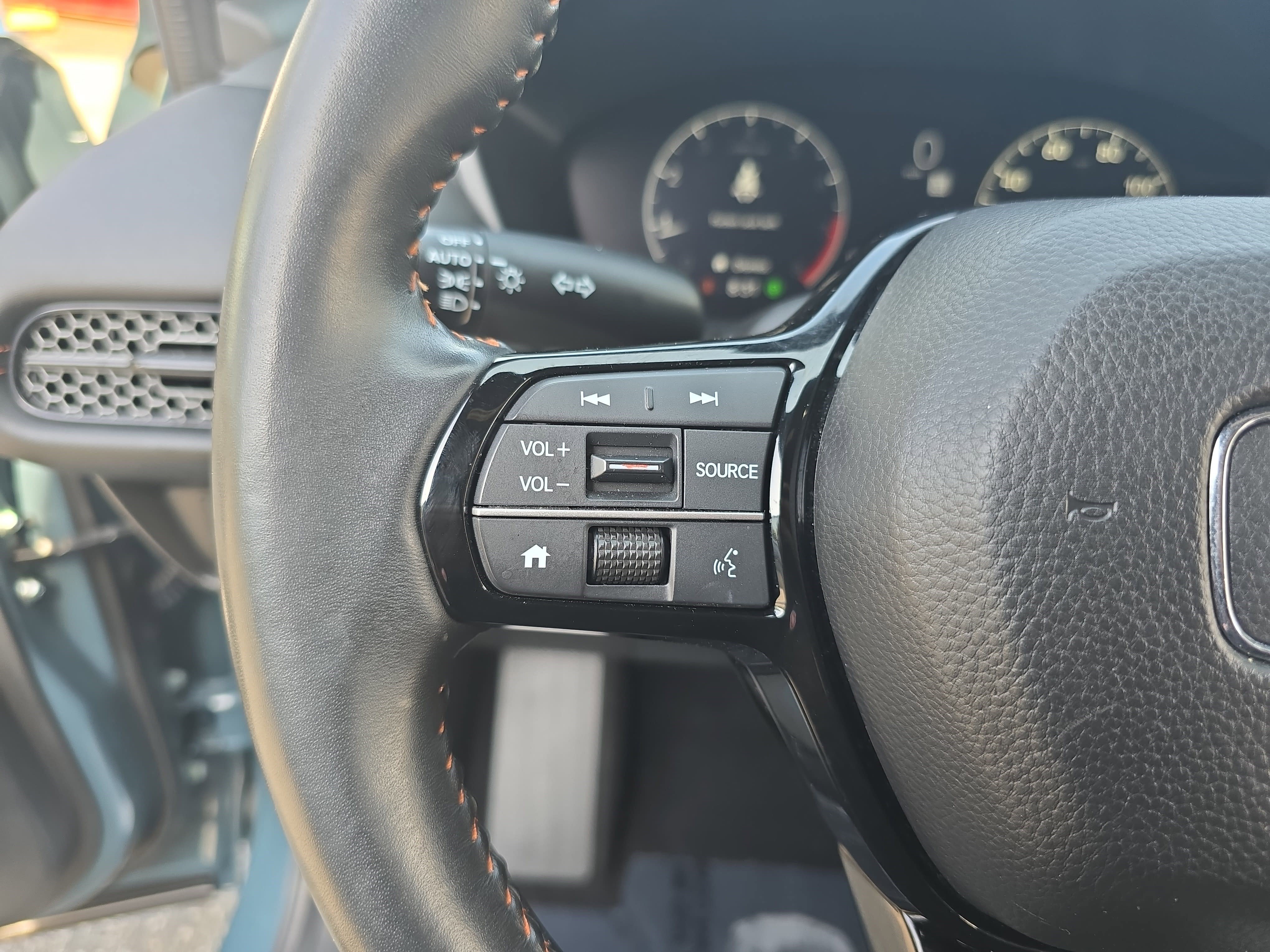 Used 2024 Honda HR-V Sport image 17