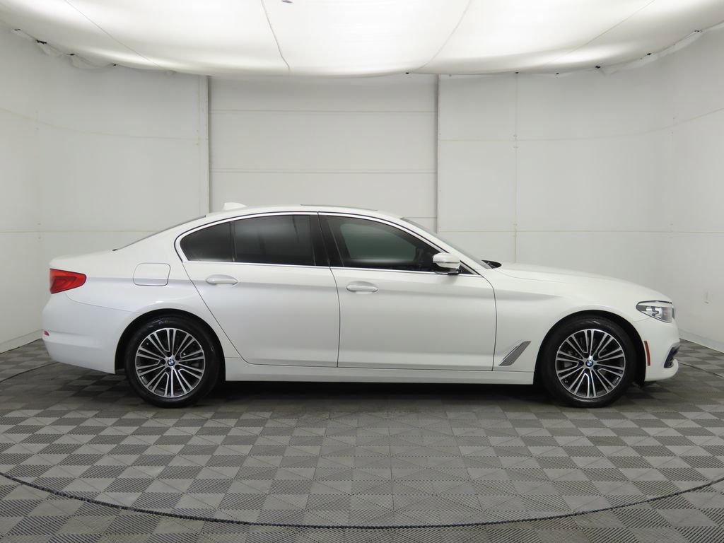 Used 2019 BMW 530i xDrive 530i xDrive w/ Convenience Package image 4