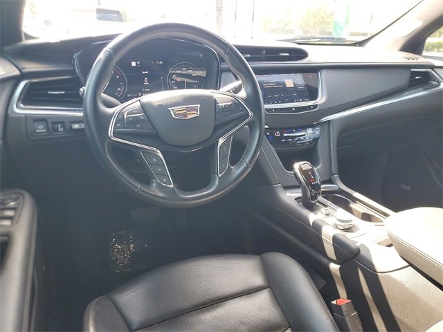 Used 2021 Cadillac XT5 Premium Luxury image 14