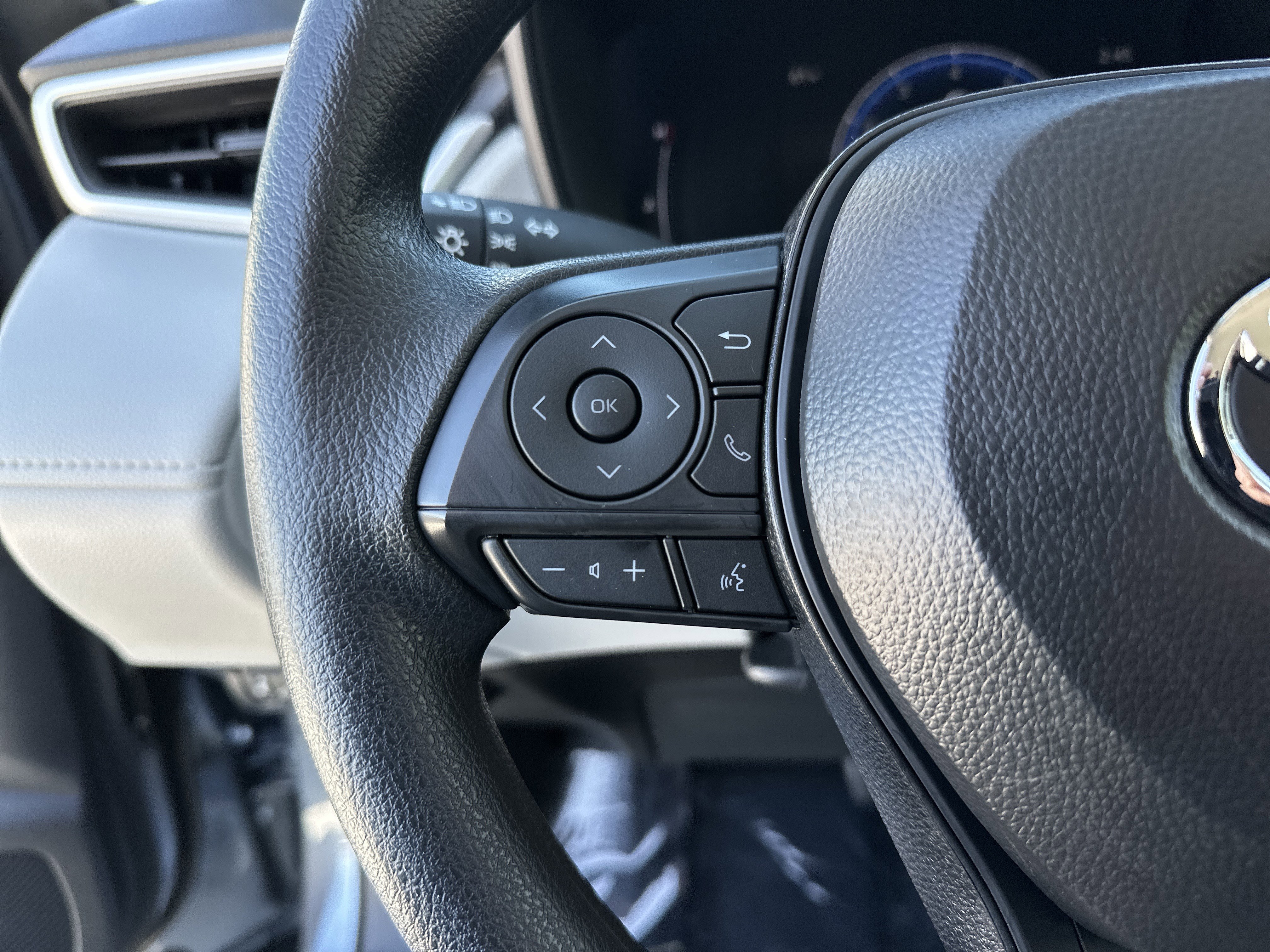 Certified 2026 Toyota Corolla Cross L image 19