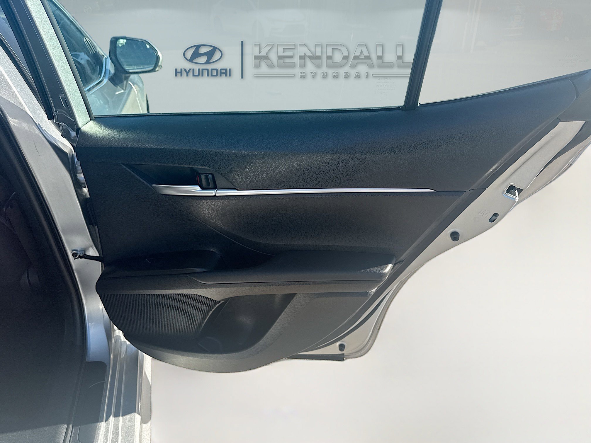 Used 2023 Toyota Camry SE image 27