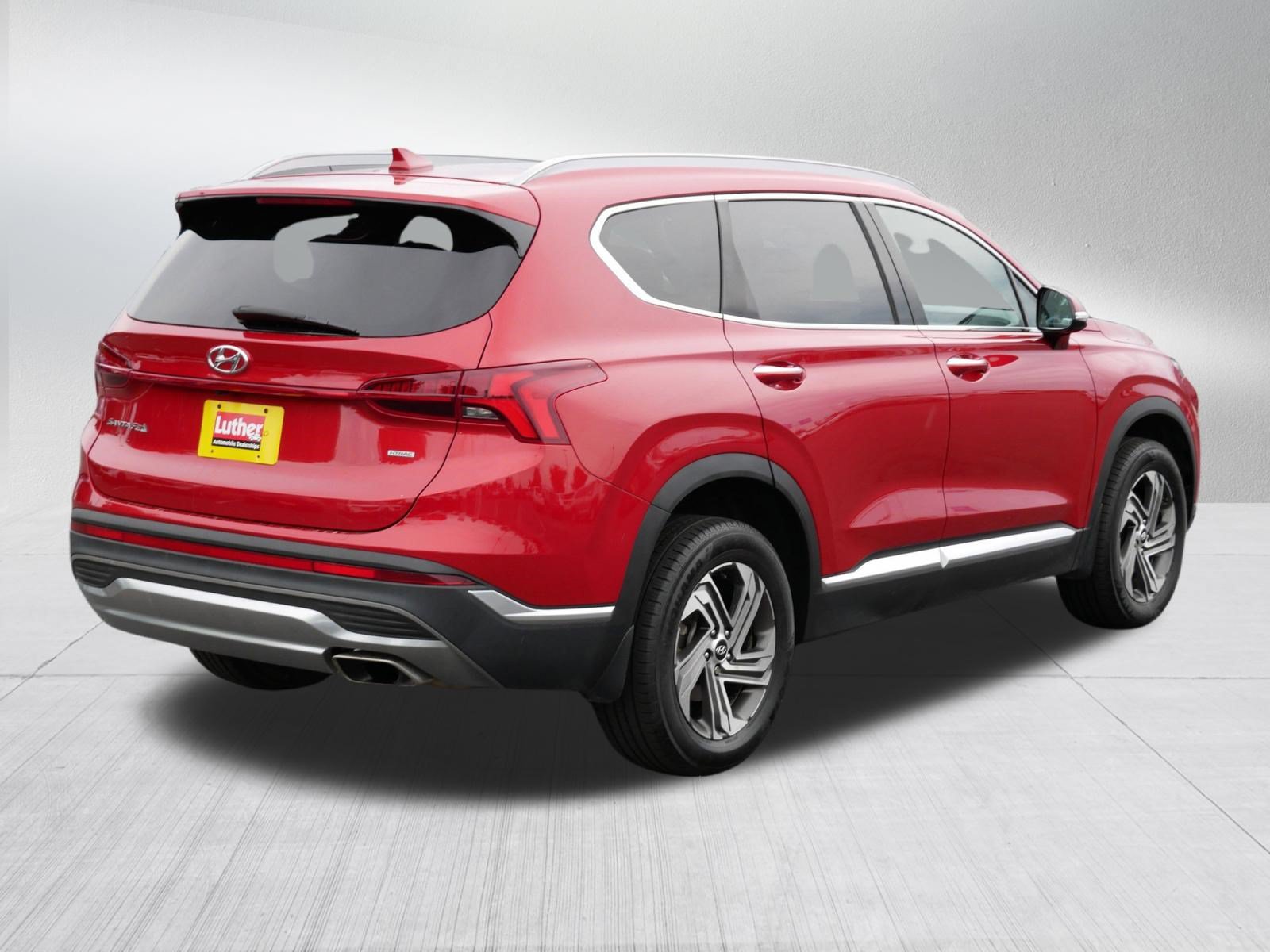 Used 2022 Hyundai Santa Fe SEL w/ Convenience + Premium Package AWD/4WD image 7
