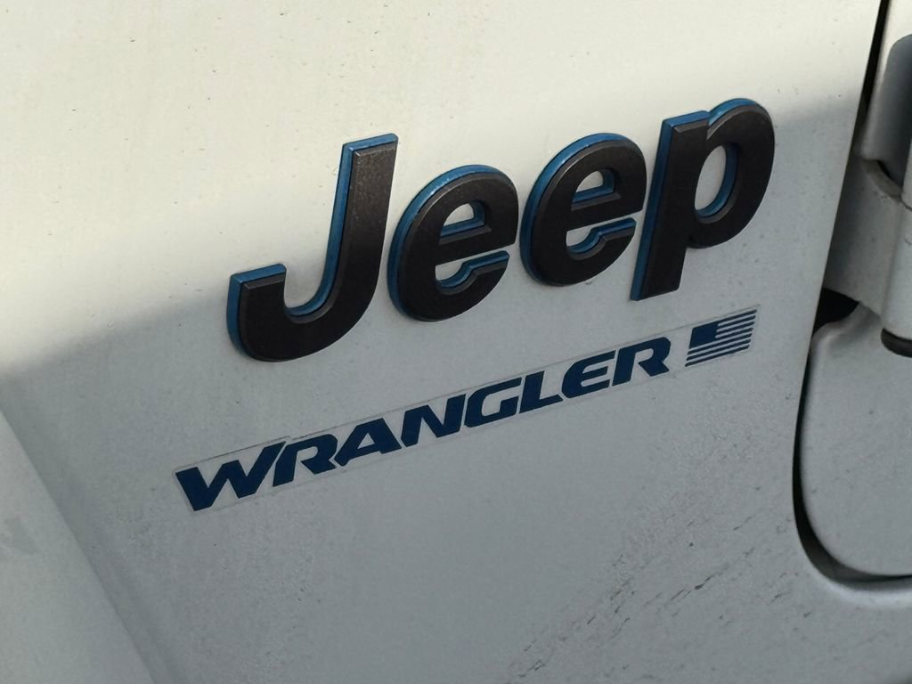 Used 2023 Jeep Wrangler Unlimited Rubicon 4xe w/ Cold Weather Group image 18