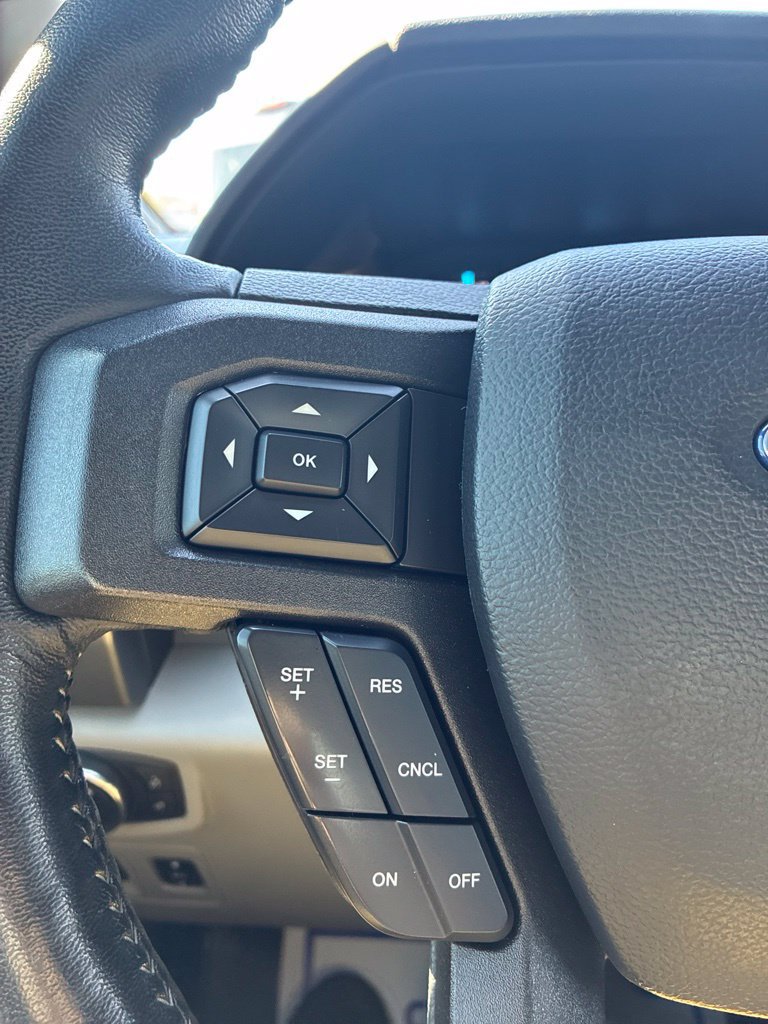 Used 2020 Ford F150 XLT w/ Equipment Group 302A Luxury AWD/4WD image 17