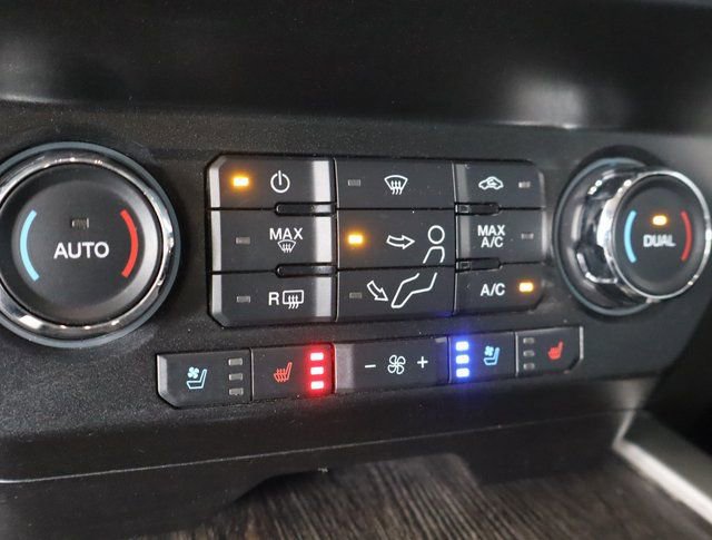 Used 2020 Ford F350 Lariat w/ Lariat Value Package image 36