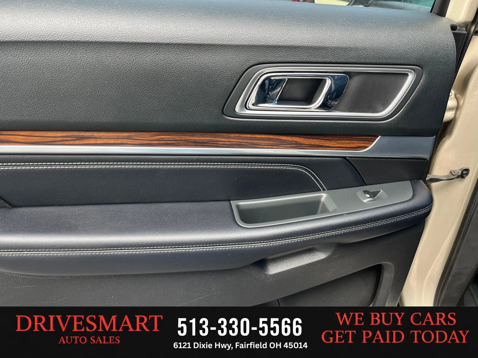 Used 2017 Ford Explorer Limited w/ Equipment Group 301A AWD/4WD image 51