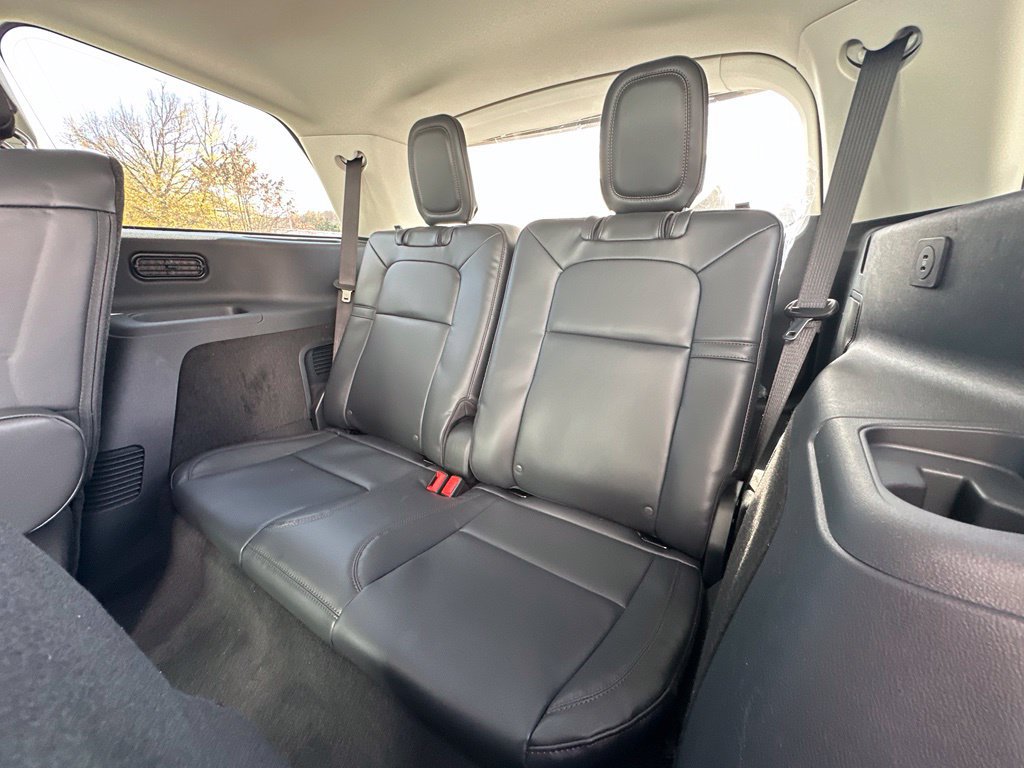 New 2027 Lincoln Aviator AWD image 20