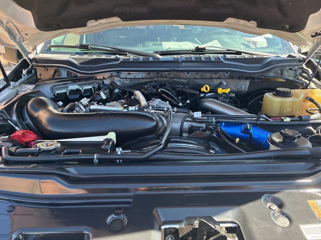 Used 2019 Ford F250 Platinum w/ Platinum Ultimate Package AWD/4WD image 44