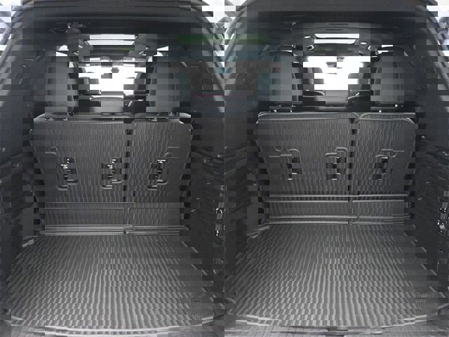 New 2026 Chevrolet Traverse RS w/ LPO, Floor Liner Package image 55