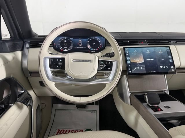 Used 2025 Land Rover Range Rover Long Wheelbase Autobiography AWD/4WD image 26