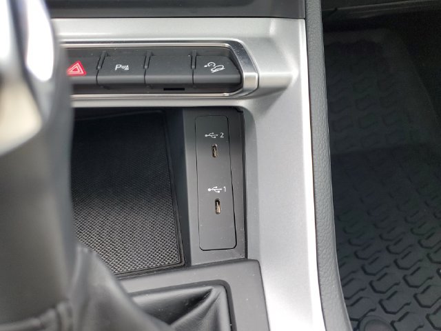 Used 2022 Audi Q3 2.0T Premium Plus AWD/4WD image 27