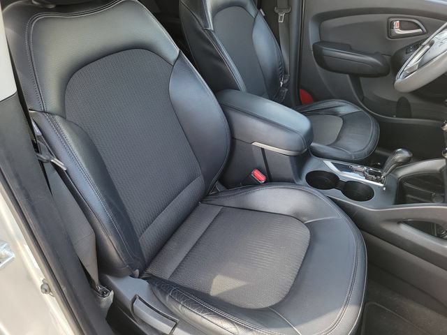 Used 2011 Hyundai Tucson GLS AWD/4WD image 20