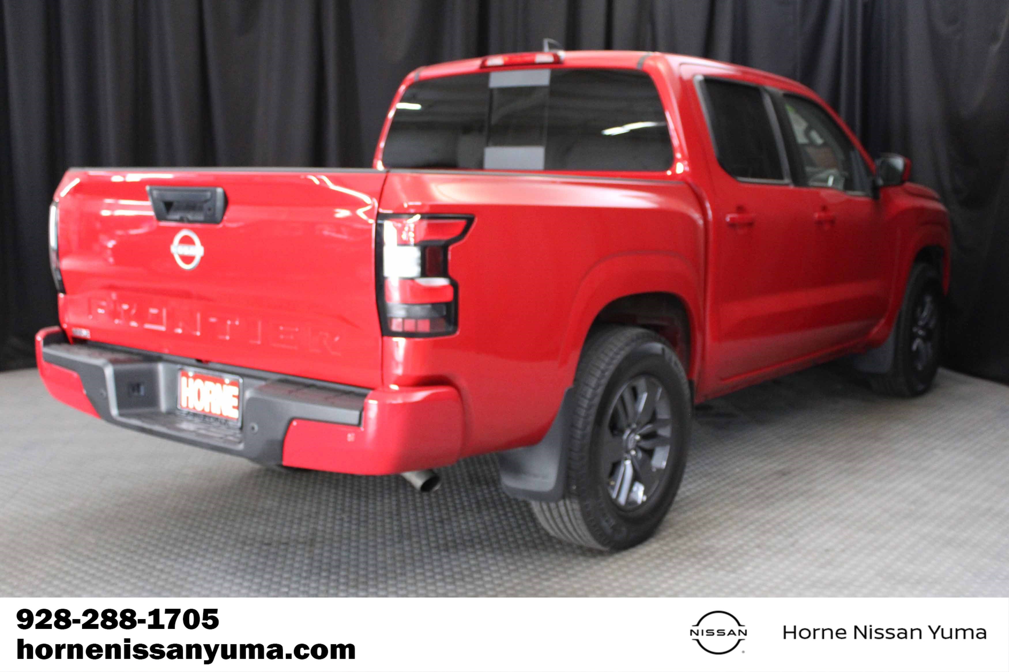 Certified 2025 Nissan Frontier SV RWD image 13