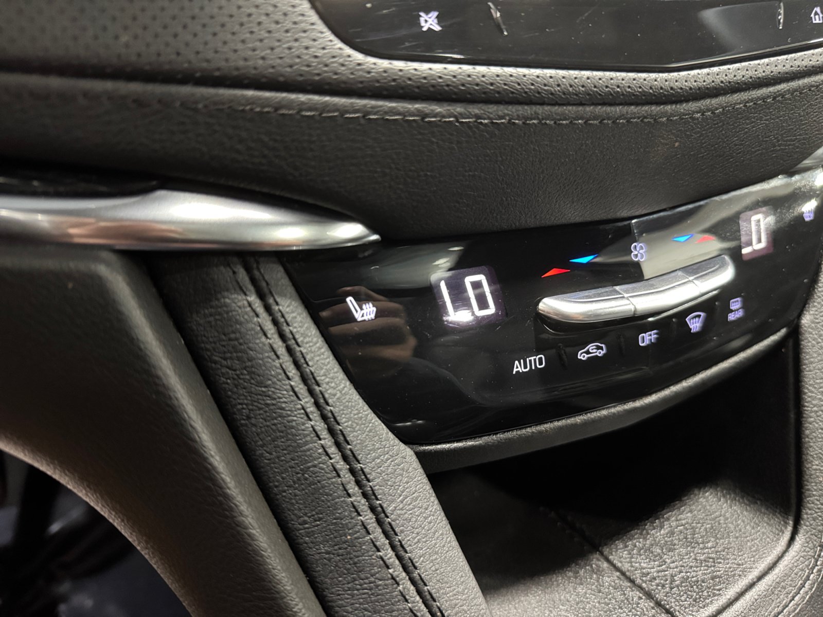 Used 2024 Cadillac XT5 Premium Luxury FWD image 21