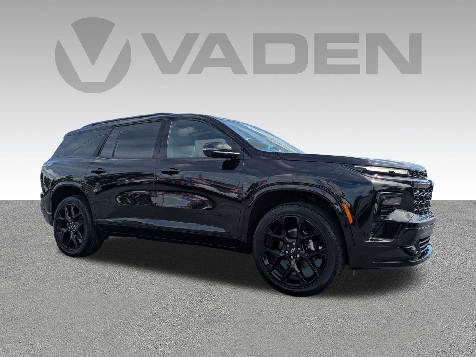 New 2026 Chevrolet Traverse RS FWD image 3