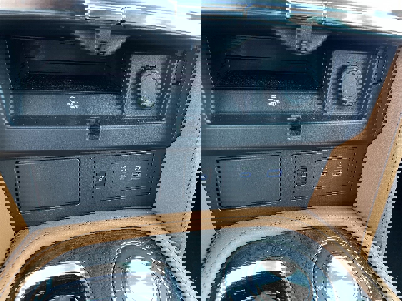 Used 2022 INFINITI QX80 Sensory w/ Cargo Package image 19