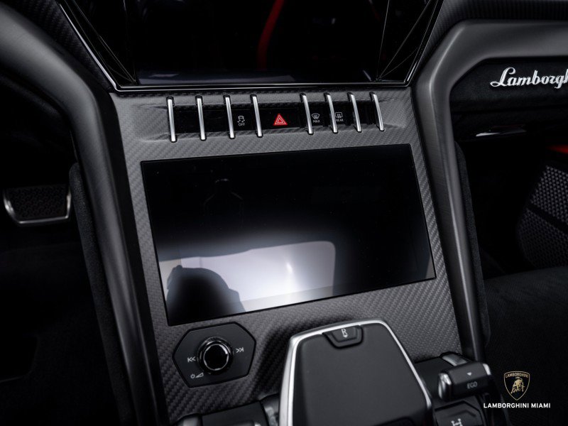Used 2023 Lamborghini Urus Performante image 37
