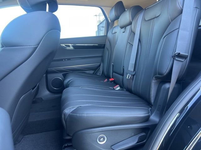 New 2025 Genesis GV80 2.5T Standard image 16