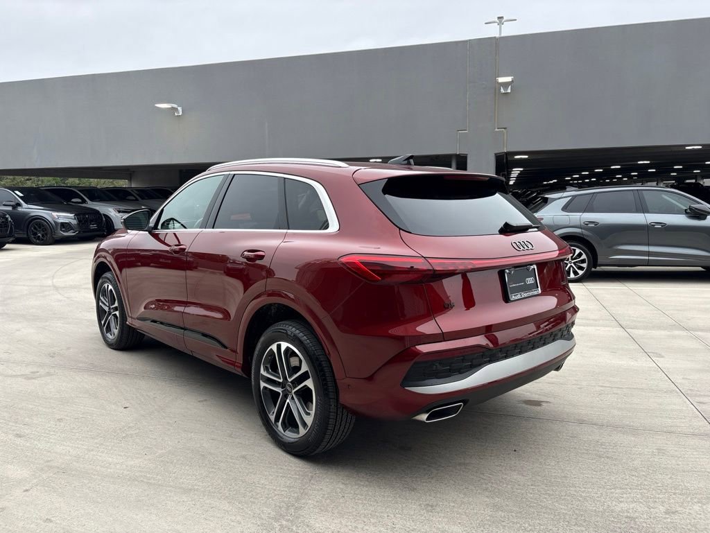 Used 2025 Audi Q5 Premium Plus w/ Premium Plus AWD/4WD image 8
