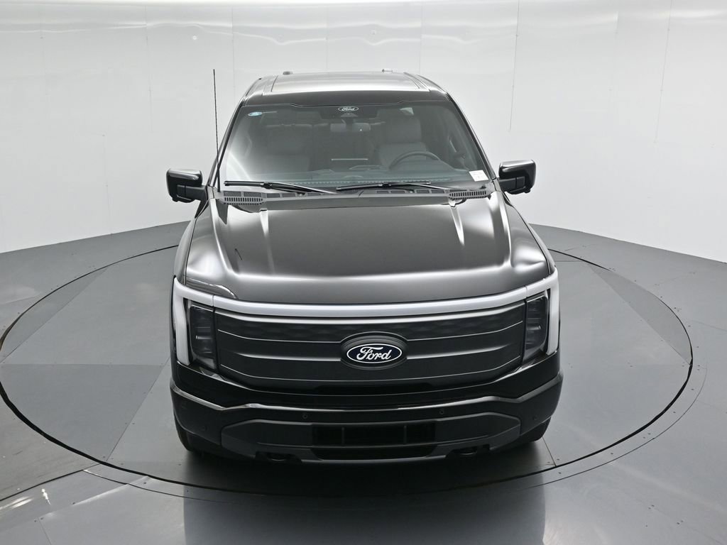 New 2025 Ford F150 Lightning Lariat image 37