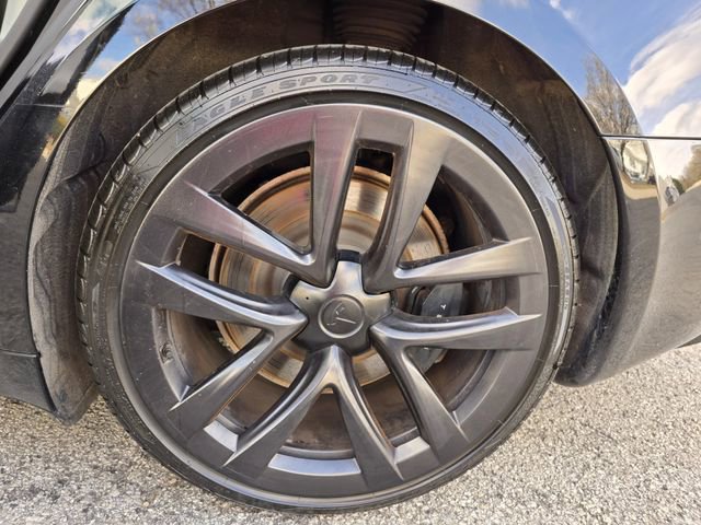 Used 2022 Tesla Model S AWD/4WD image 60