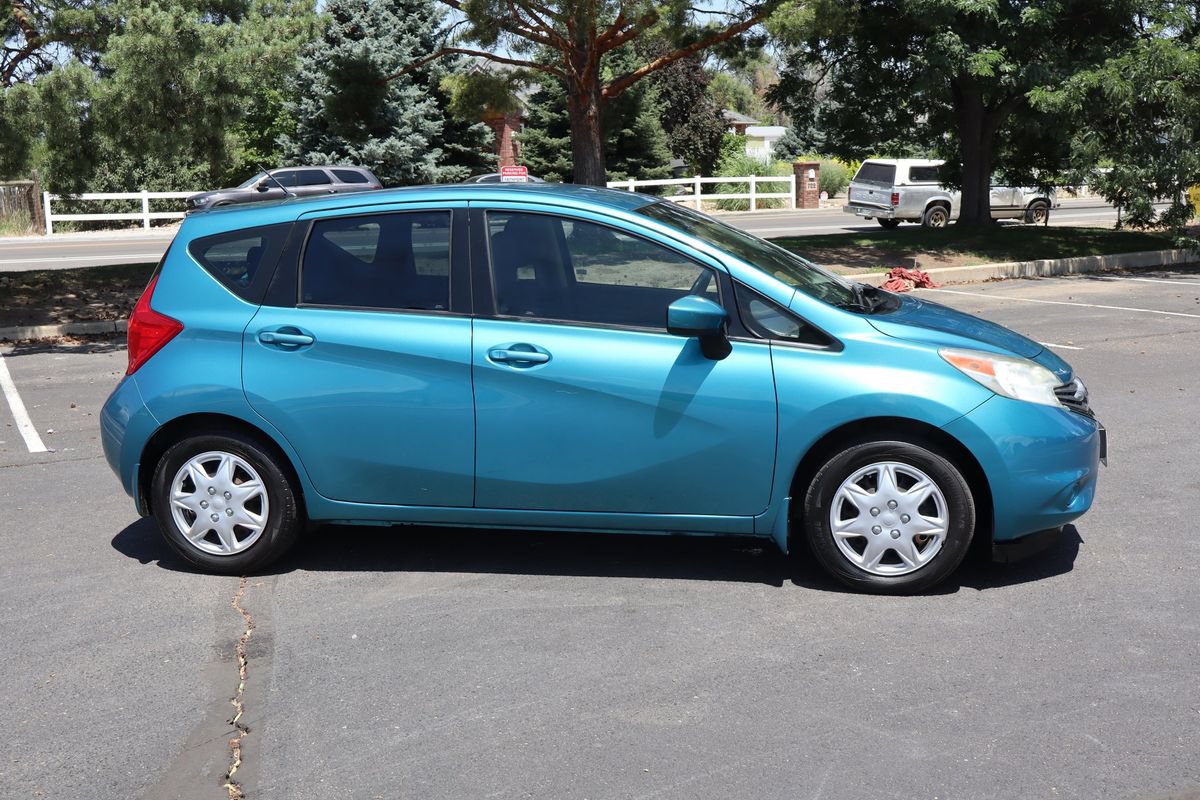 Used 2015 Nissan Versa Note SV FWD image 3