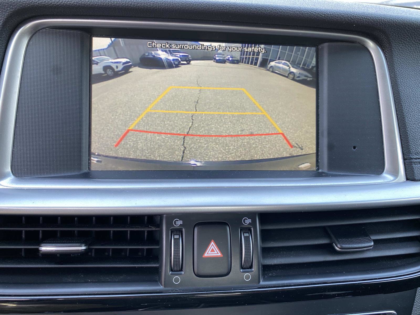 Used 2019 Kia Optima LX FWD image 14