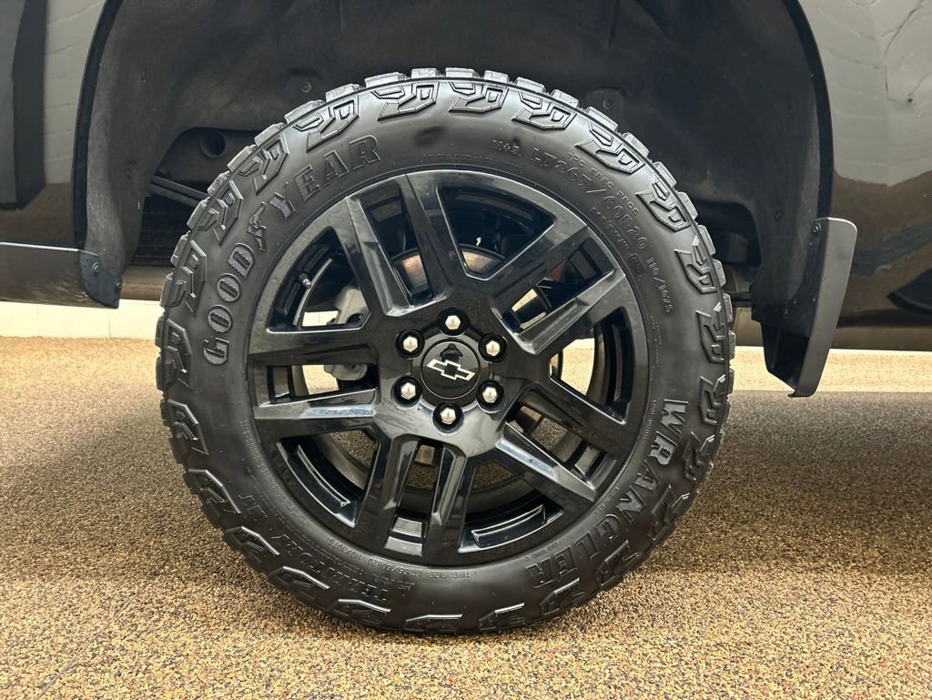 Used 2024 Chevrolet Silverado 1500 LT Trail Boss w/ LT Trail Boss Premium Package AWD/4WD image 9