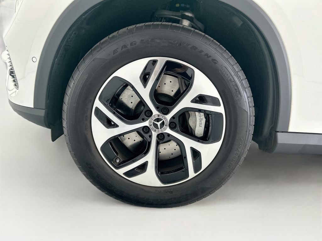 Certified 2025 Mercedes-Benz GLC 350e 4MATIC image 29