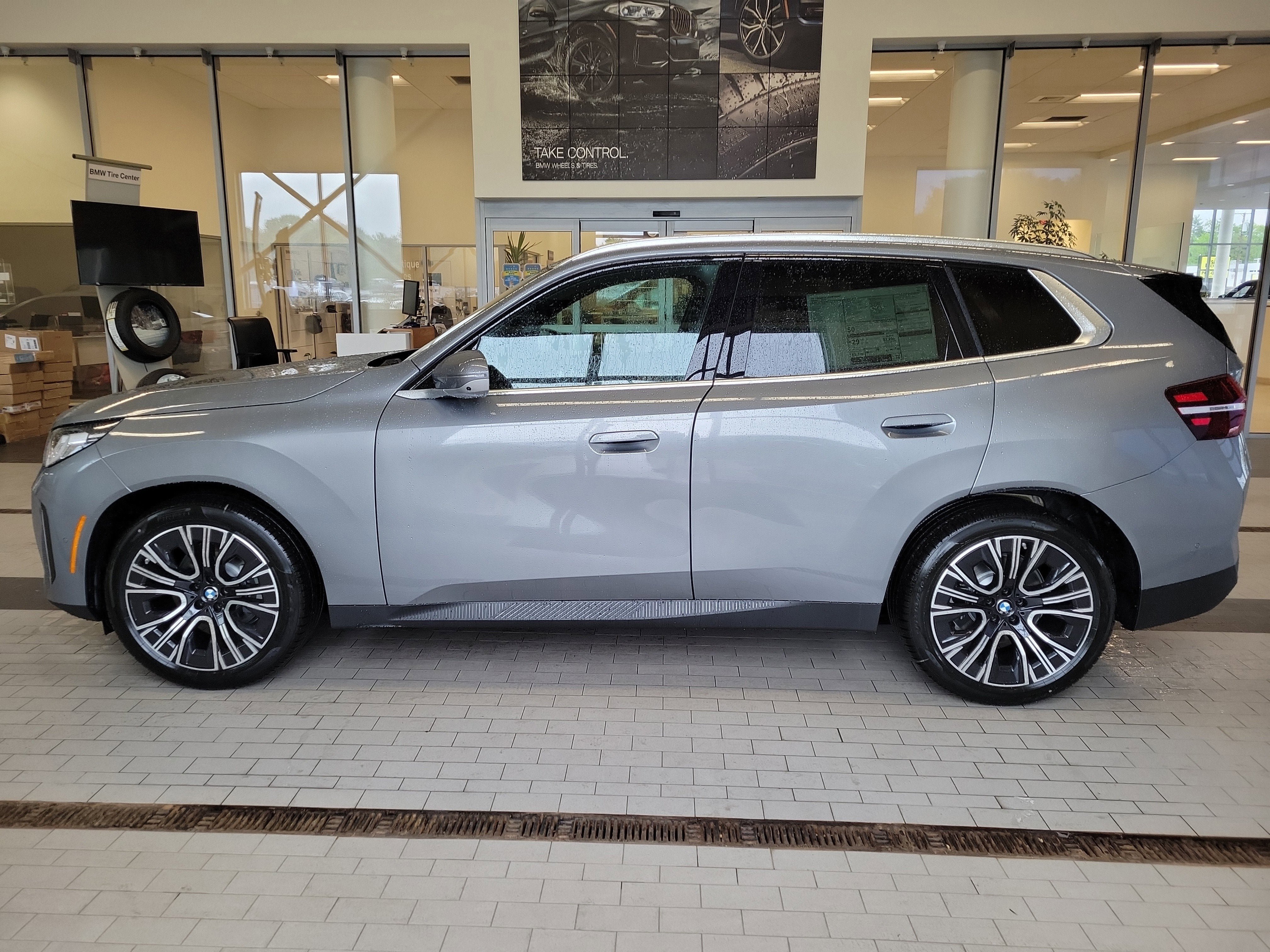 New 2026 BMW X3 xDrive30 w/ Premium Package AWD/4WD image 2
