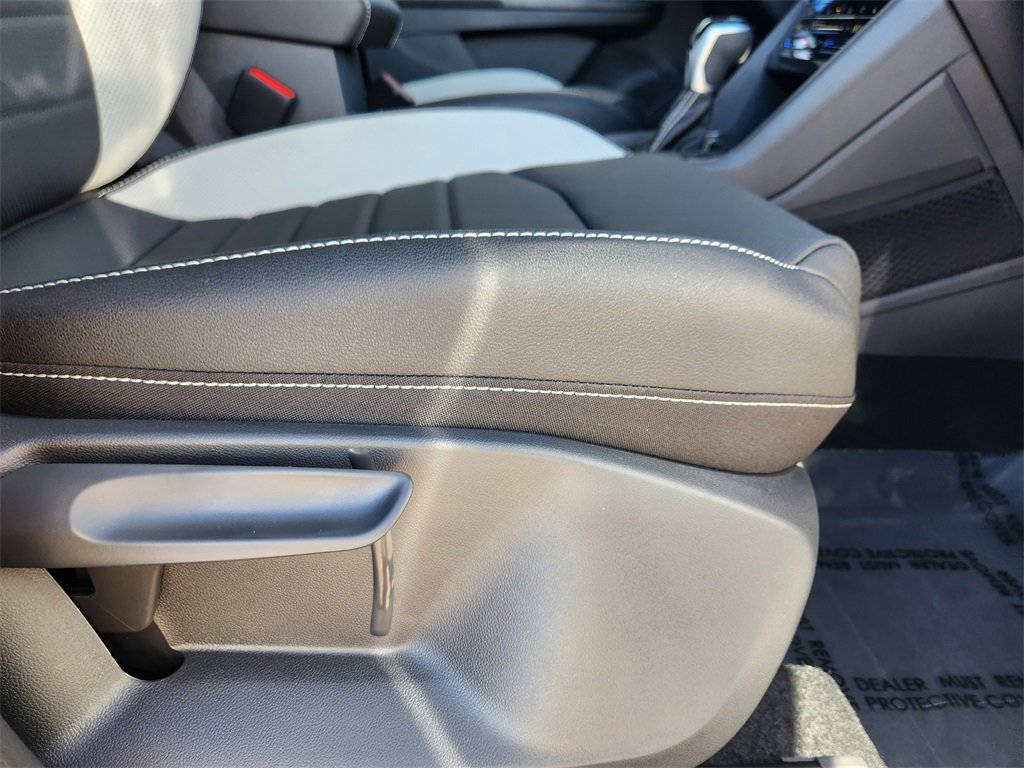 New 2026 Volkswagen Taos SEL image 20