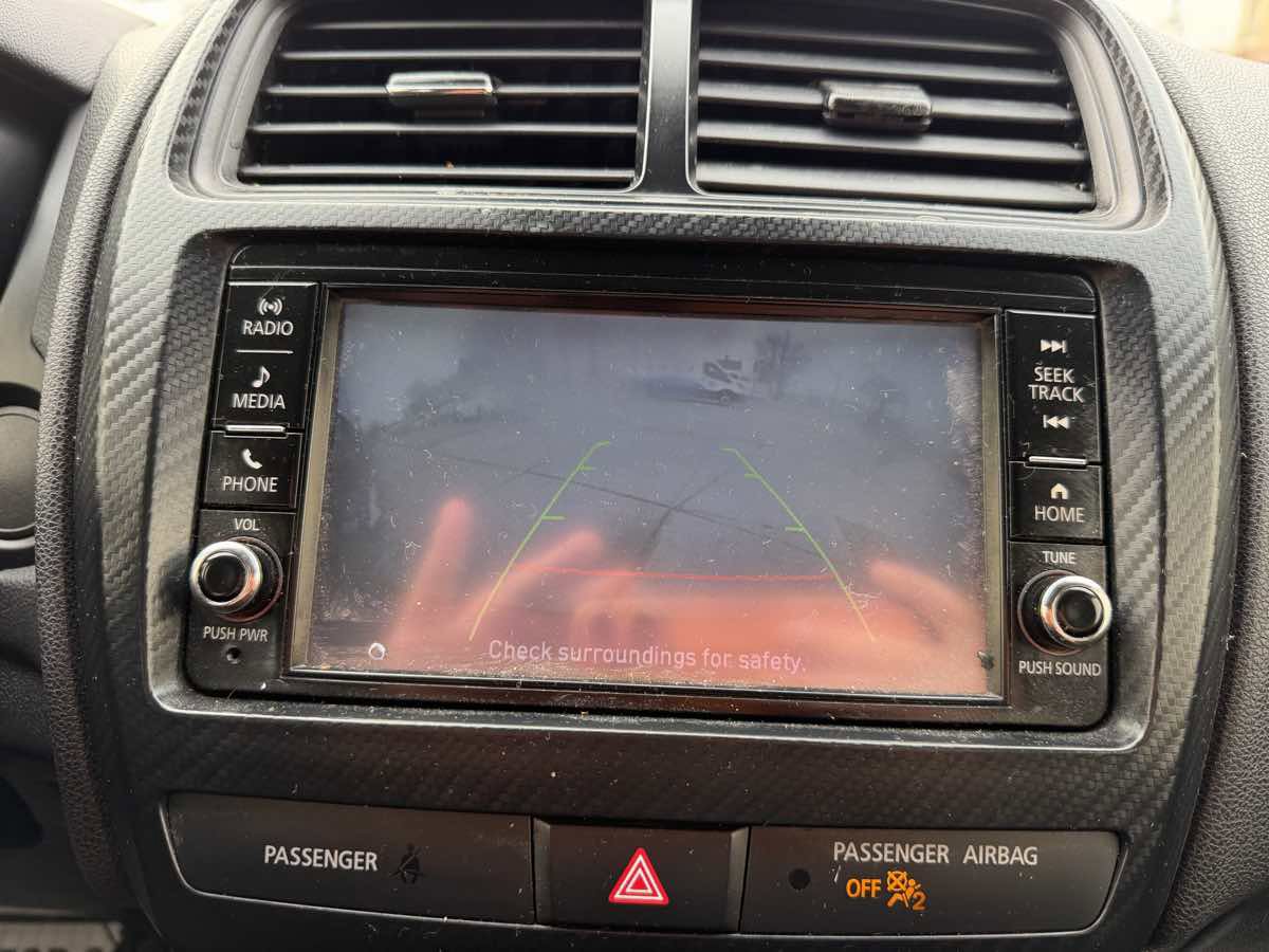 Used 2023 Mitsubishi Outlander Sport ES AWD/4WD image 32