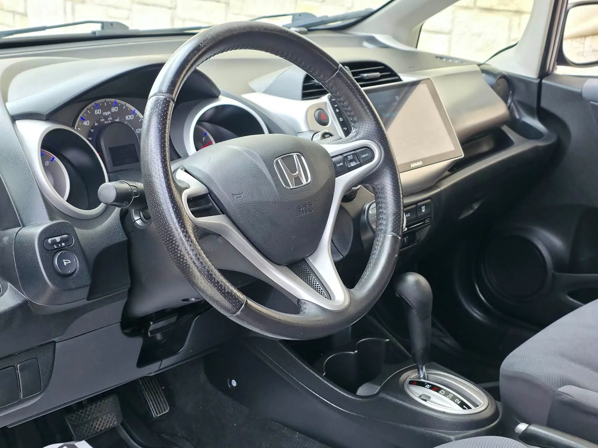 Used 2013 Honda Fit image 9
