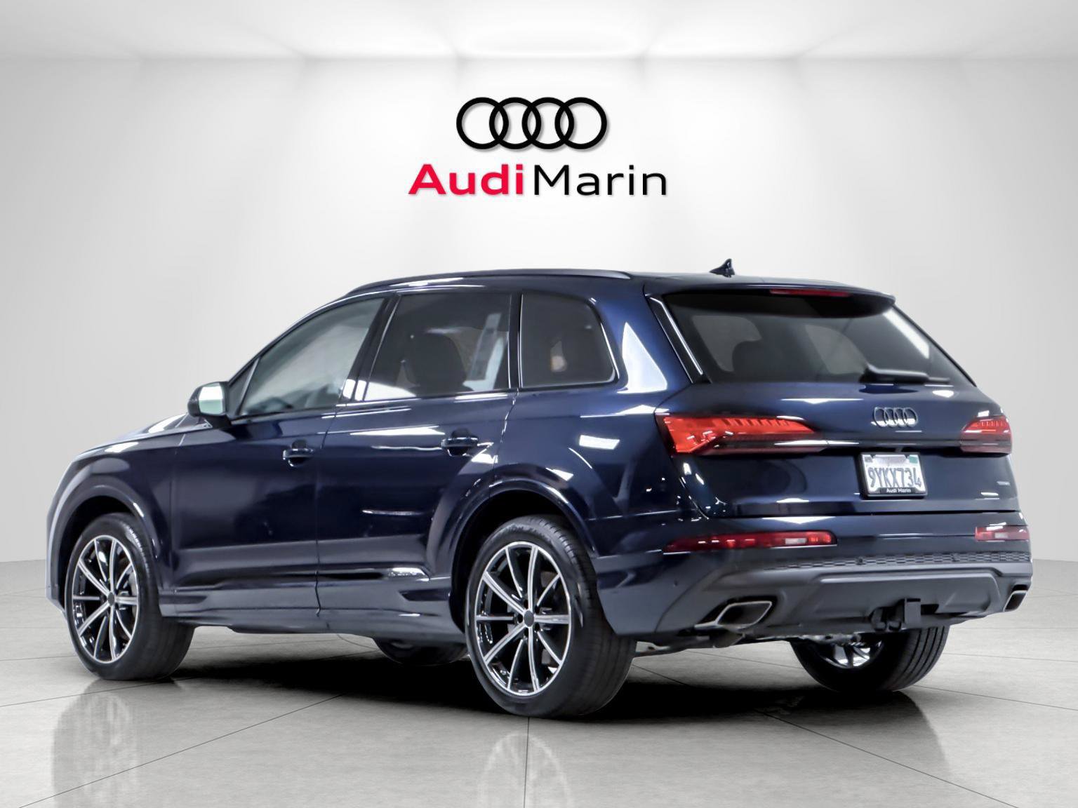 Certified 2026 Audi Q7 2.0T Premium Plus AWD/4WD image 3
