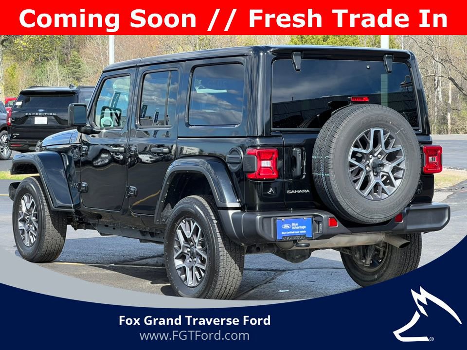 Used 2025 Jeep Wrangler Unlimited Sahara AWD/4WD image 38