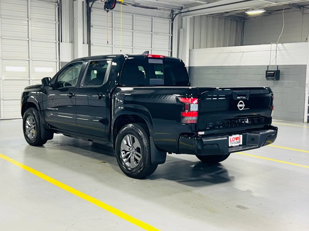 New 2027 Nissan Frontier SV RWD image 13