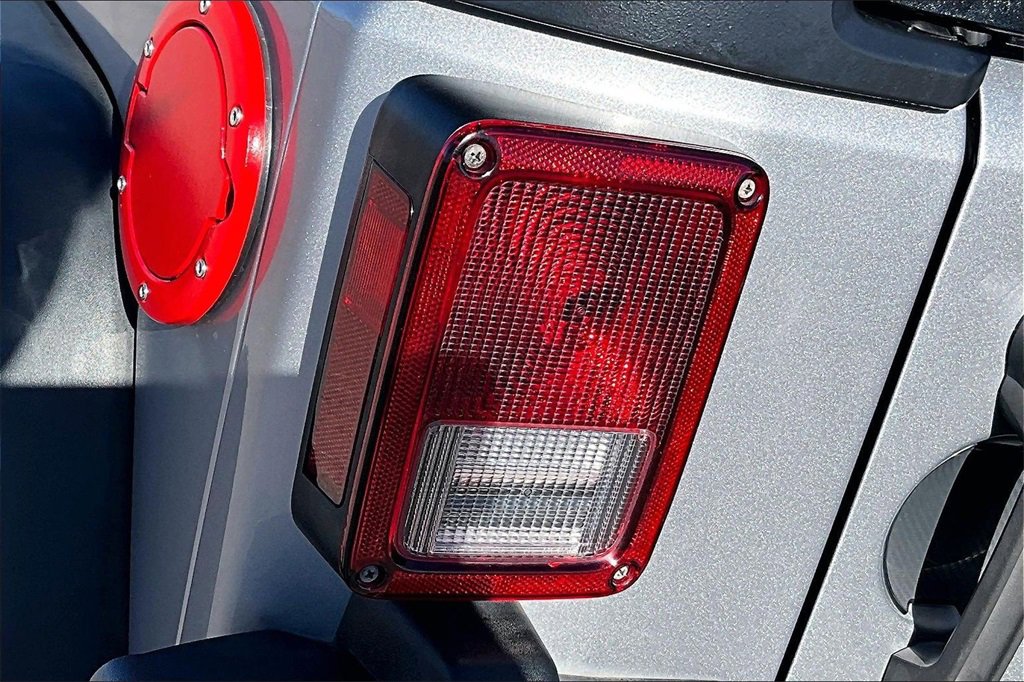 Used 2016 Jeep Wrangler Willys Wheeler image 27