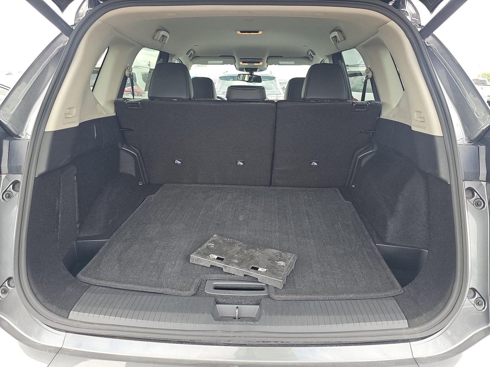 Used 2026 Nissan Rogue SL image 15