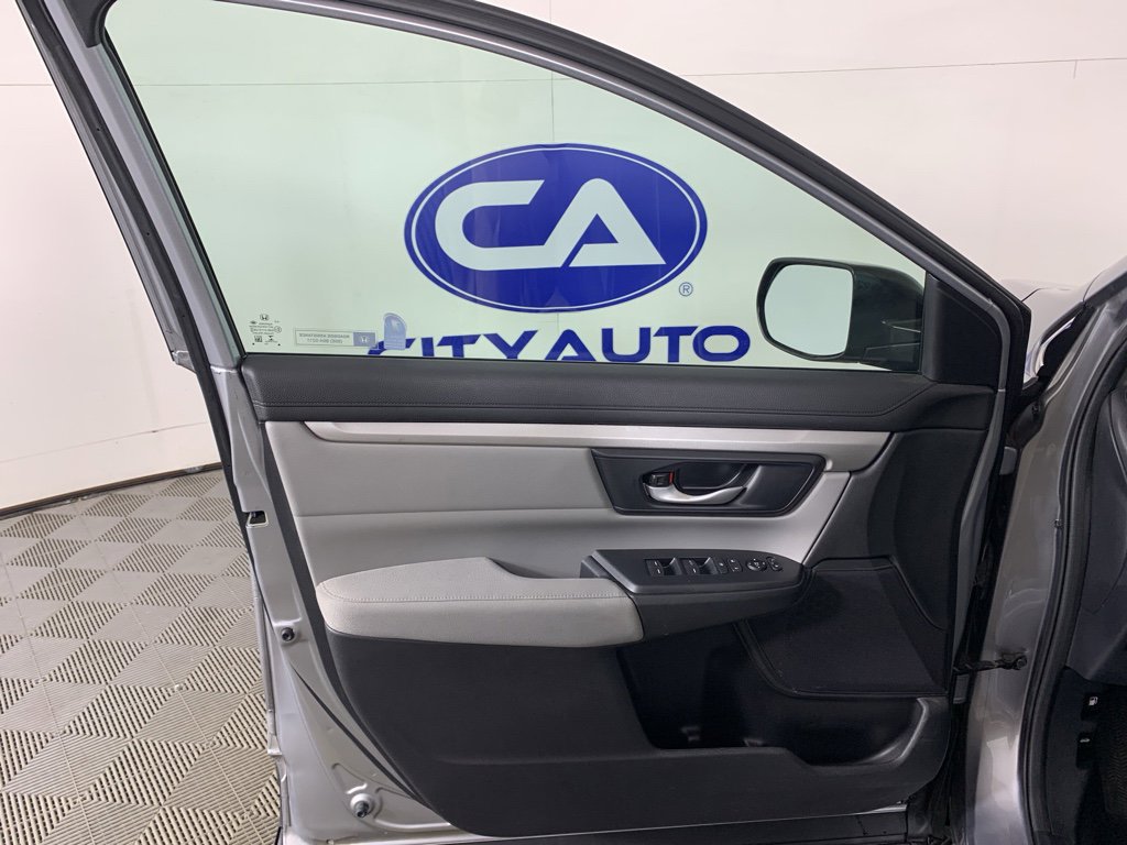 Used 2020 Honda CR-V LX image 14
