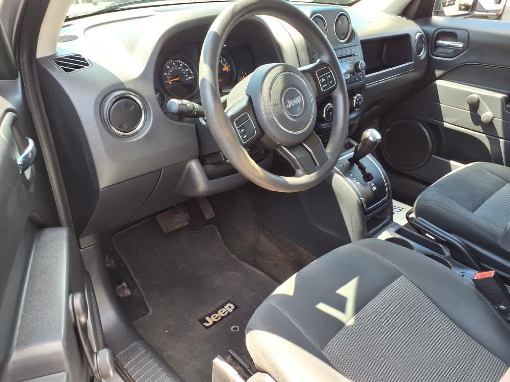 Used 2015 Jeep Patriot Sport image 13
