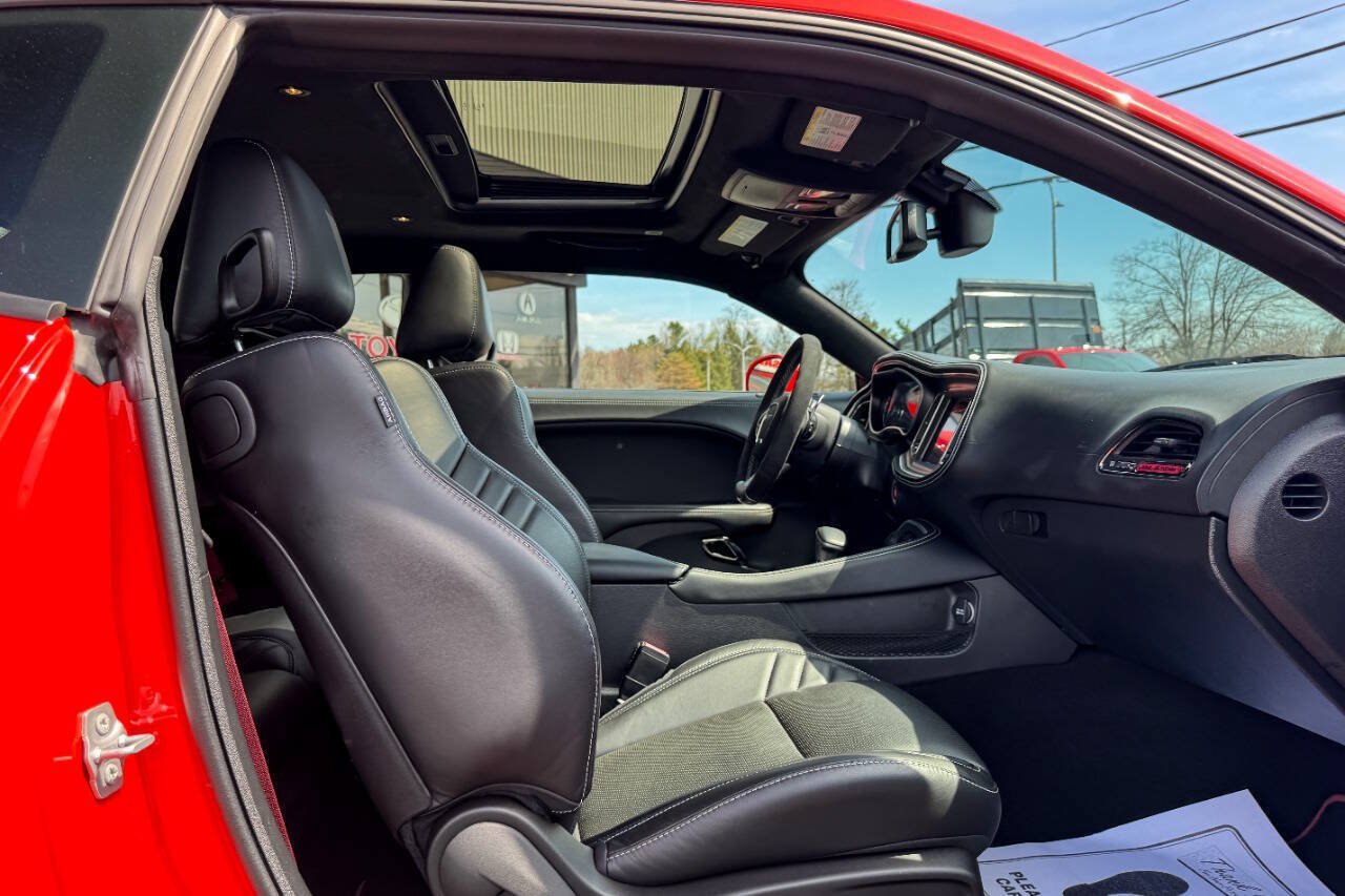 Used 2023 Dodge Challenger SRT Hellcat RWD image 29