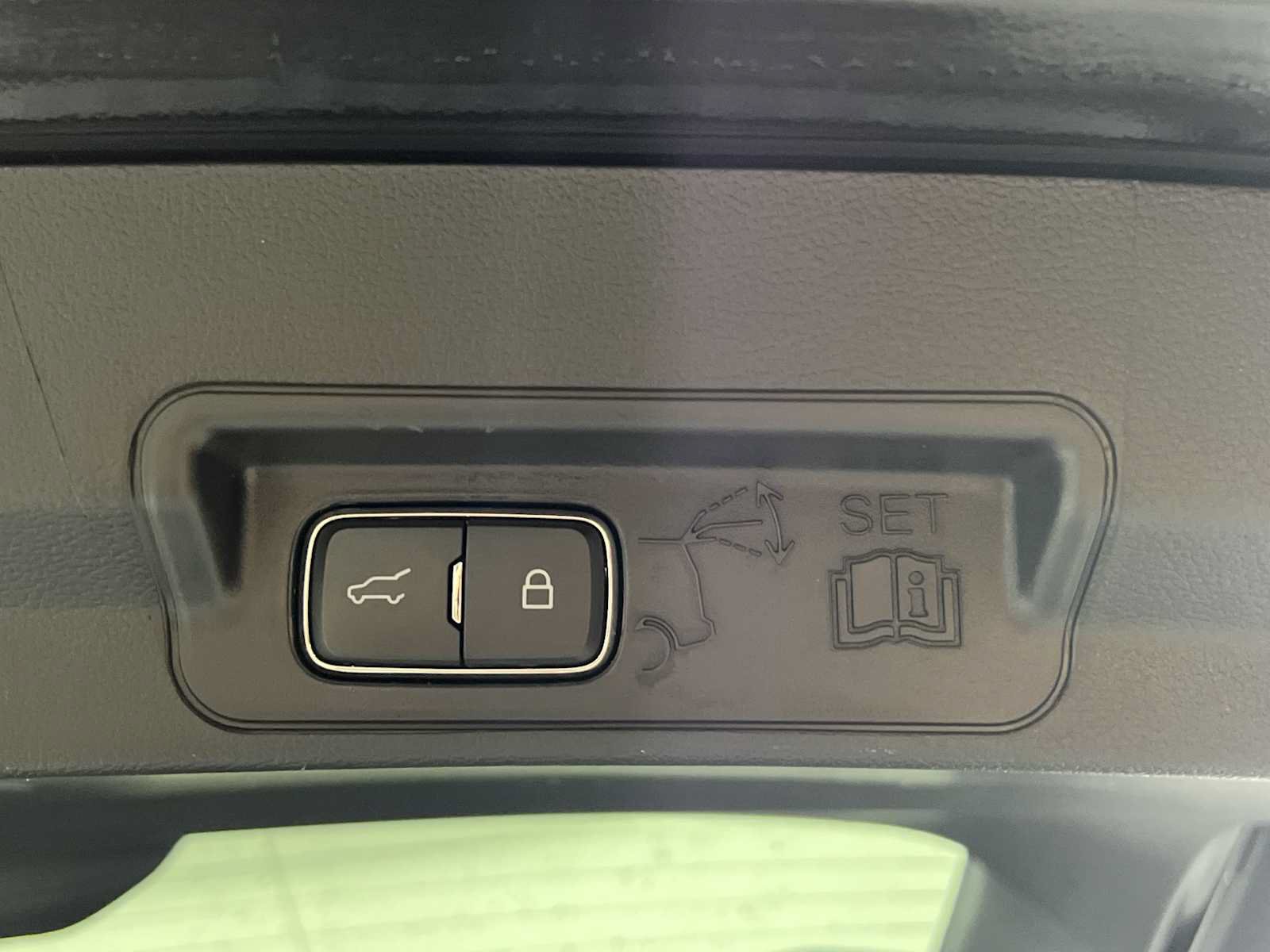 Used 2025 Ford Explorer ST AWD/4WD image 20