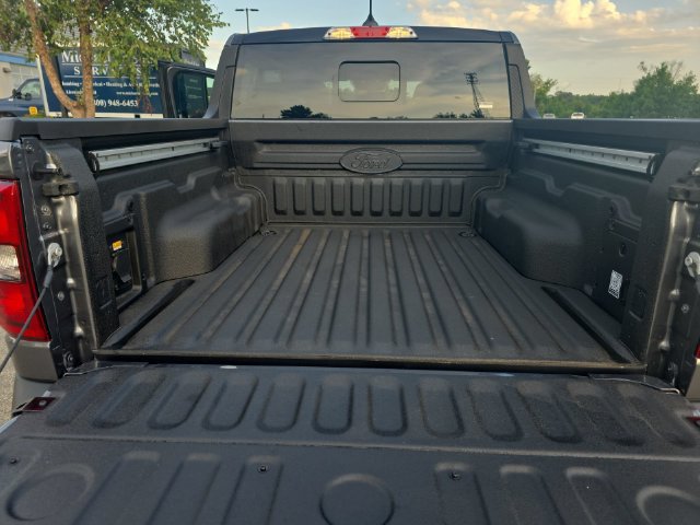 New 2026 Ford Maverick Lariat w/ Black Appearance Package AWD/4WD image 13